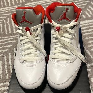 Jordan 5 Retro